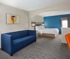 Photo 5 - Holiday Inn Express Hotel & Suites Dover by IHG