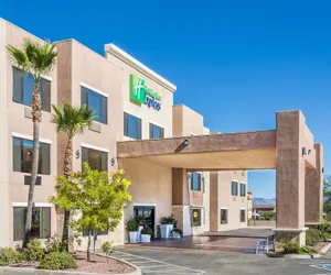 Photo 2 - Holiday Inn Express & Suites Nogales, an IHG Hotel