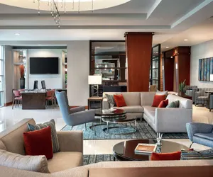 Photo 3 - DoubleTree by Hilton San Francisco Airport North Bayfront