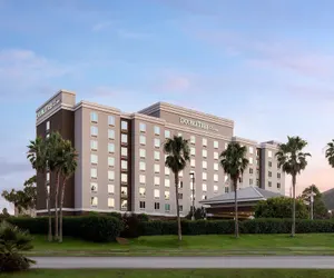 Photo 2 - DoubleTree by Hilton San Francisco Airport North Bayfront