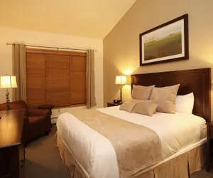 Photo 5 - Zephyr Mountain Lodge