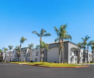 Photo 2 - Hourglass Hotel, Trademark Collection by Wyndham