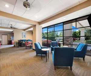 Photo 3 - Comfort Suites Northlake