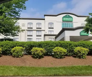Photo 2 - Wingate by Wyndham Chantilly / Dulles Airport