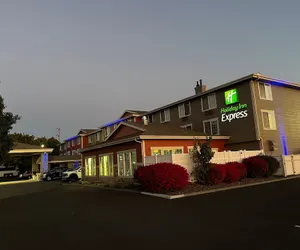 Photo 2 - Holiday Inn Express Walla Walla, an IHG Hotel