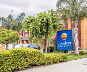 Photo 2 - Comfort Inn & Suites of Salinas