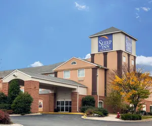 Photo 2 - Sleep Inn & Suites Emmitsburg