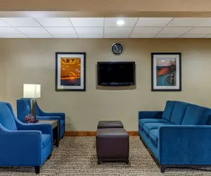 Photo 4 - Comfort Inn