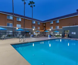 Photo 2 - Best Western North Phoenix Hotel