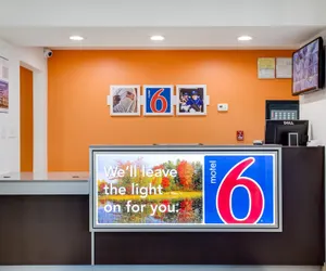 Photo 5 - Motel 6 White House, TN