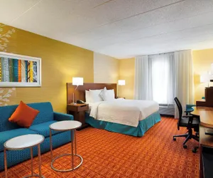 Photo 5 - Fairfield Inn and Suites by Marriott Chicago Midway Airport