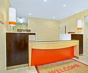 Photo 3 - MainStay Suites Cincinnati Blue Ash
