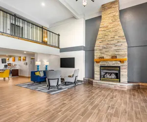Photo 4 - Comfort Inn & Suites Ogallala