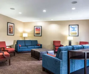 Photo 4 - Comfort Inn & Suites - Hannibal