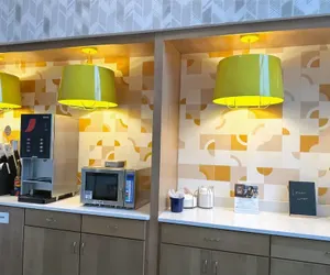 Photo 3 - Days Inn & Suites by Wyndham Wausau