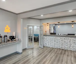 Photo 3 - SureStay by Best Western Salt Lake City Downtown