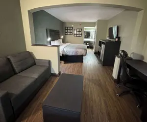 Photo 5 - Quality Inn & Suites near Panama City Beach