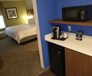 Photo 4 - Holiday Inn Express Hotel & Suites Madison, an IHG Hotel