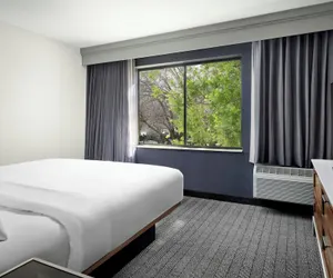 Photo 5 - Courtyard by Marriott Stockton