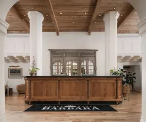 Photo 4 - Hotel Santa Barbara