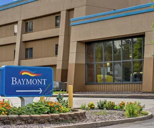 Photo 2 - Baymont by Wyndham La Crosse/Onalaska