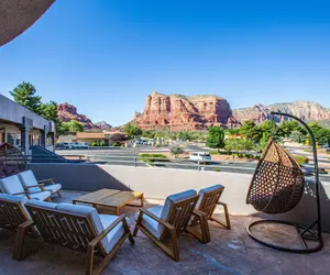 Photo 2 - Wildflower Inn at Bell Rock
