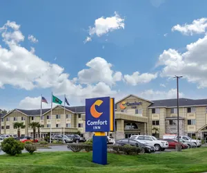 Photo 2 - Comfort Inn Kent - Seattle