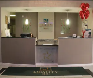 Photo 4 - Quality Inn