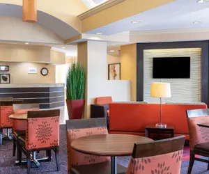 Photo 3 - Residence Inn by Marriott Evansville East