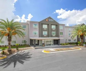 Photo 2 - Comfort Inn & Suites Houma