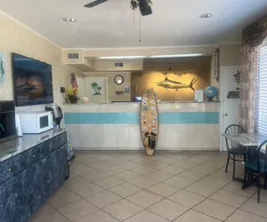 Photo 5 - Hole Inn the Wall Hotel - Fort Walton Beach - Sunset Plaza - nearby Beaches & Hurlburt