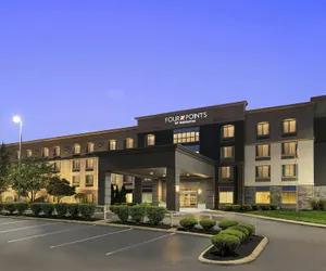 Photo 2 - Four Points by Sheraton Columbus-Polaris