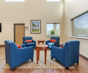 Photo 4 - Comfort Suites San Antonio Airport North
