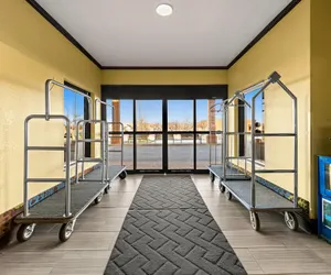 Photo 4 - Quality Inn Warrensburg