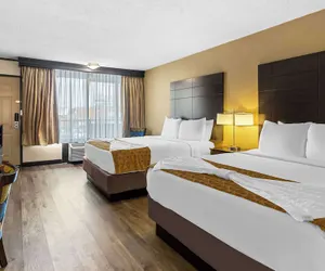 Photo 5 - Best Western Toni Inn