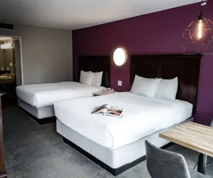 Photo 4 - Vagabond Motor Hotel