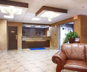 Photo 3 - Magnuson Hotel Sand Springs - Tulsa West