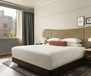 Photo 4 - Kimpton Hotel Monaco Seattle by IHG