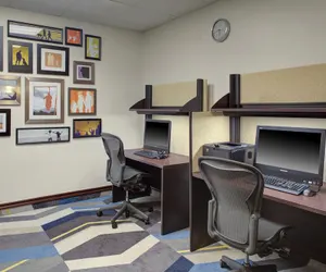 Photo 5 - Hyatt House Parsippany/Whippany