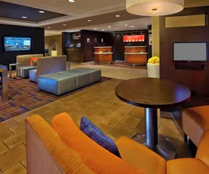 Photo 4 - Courtyard by Marriott Orlando East/UCF Area