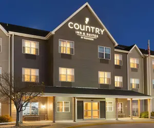 Photo 2 - Country Inn & Suites by Radisson, Kearney, NE