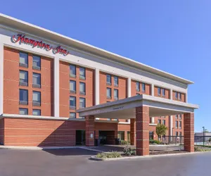 Photo 2 - Hampton Inn Martinsburg