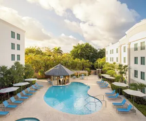 Photo 2 - Hampton Inn & Suites San Juan