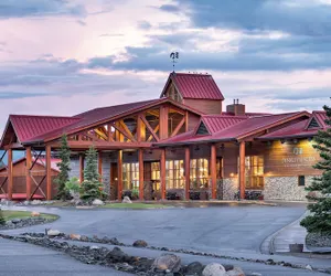 Photo 2 - Denali Princess Wilderness Lodge