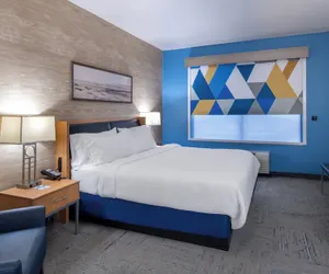 Photo 5 - Holiday Inn Express Hotel & Suites Henderson by IHG