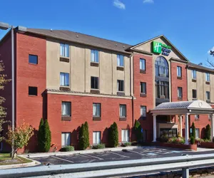 Photo 2 - Holiday Inn Express Atlanta - Emory University Area by IHG