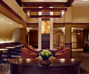 Photo 2 - Hyatt Place Milwaukee Airport