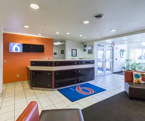 Photo 3 - Motel 6 Huron, OH - Sandusky