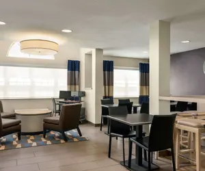 Photo 4 - Microtel Inn & Suites by Wyndham Inver Grove Heights/Minneap