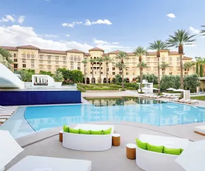 Photo 2 - Green Valley Ranch Resort and Spa